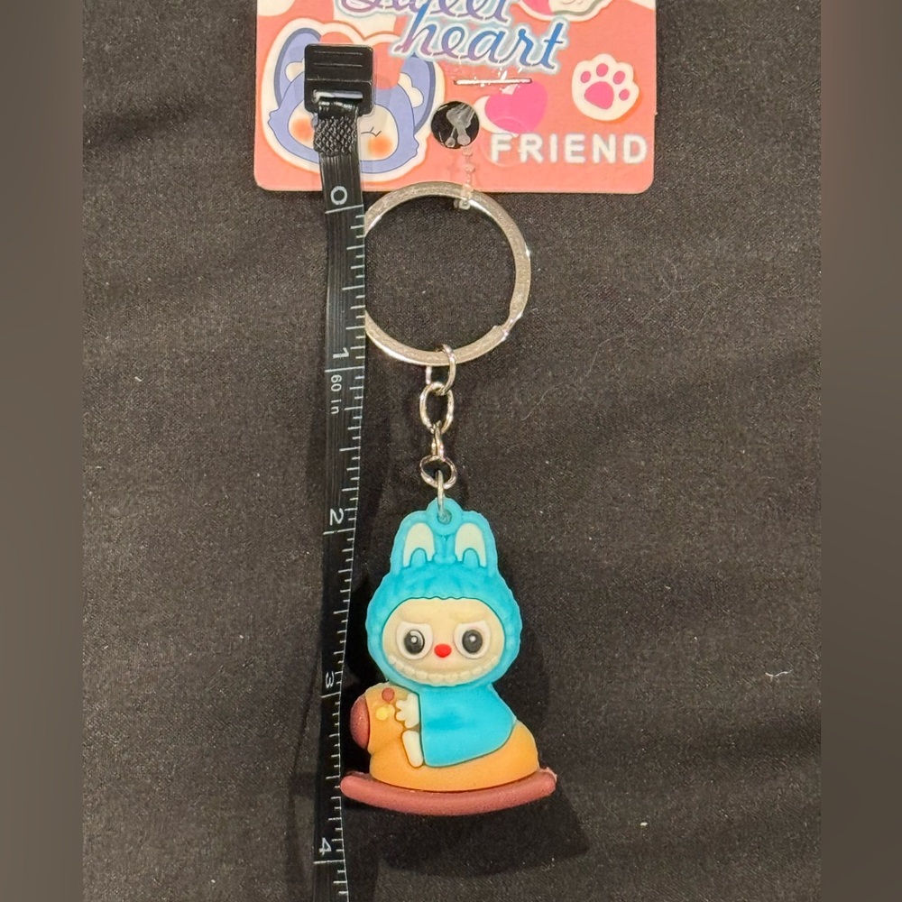 BAG CHARM Sweet Heart Labubu on Rocking Horse Light Brown Keychain - Picture 4 of 7